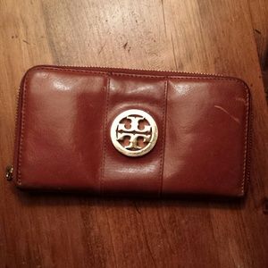 Tory Burch cognac wallet