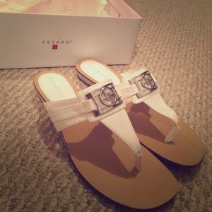 Pesáro White Sandals