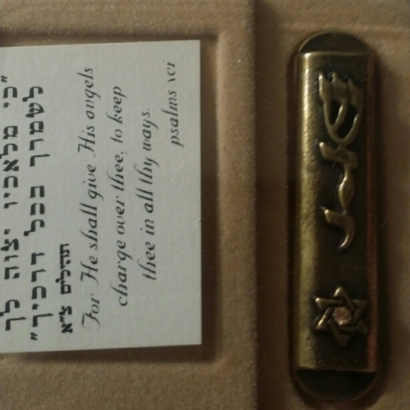 Car mezuzah a beautiful way to extendrive safely - Picture 2 of 4