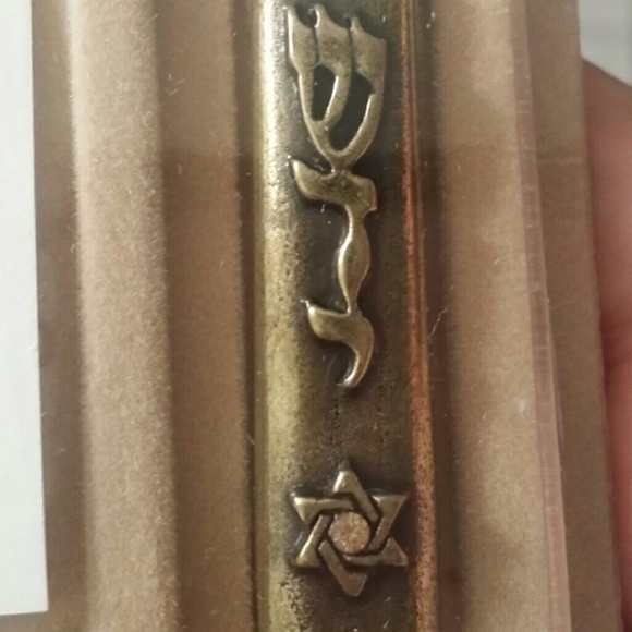Car mezuzah a beautiful way to extendrive safely - Picture 3 of 4