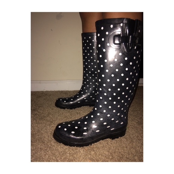 Rain boots