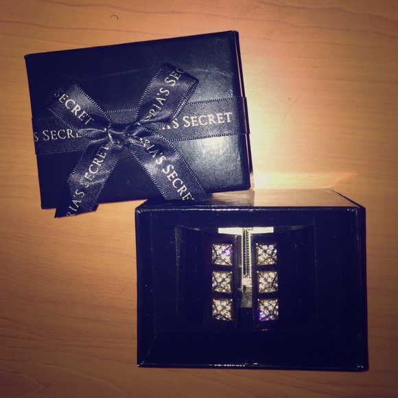 Victoria secret cuff bracelet