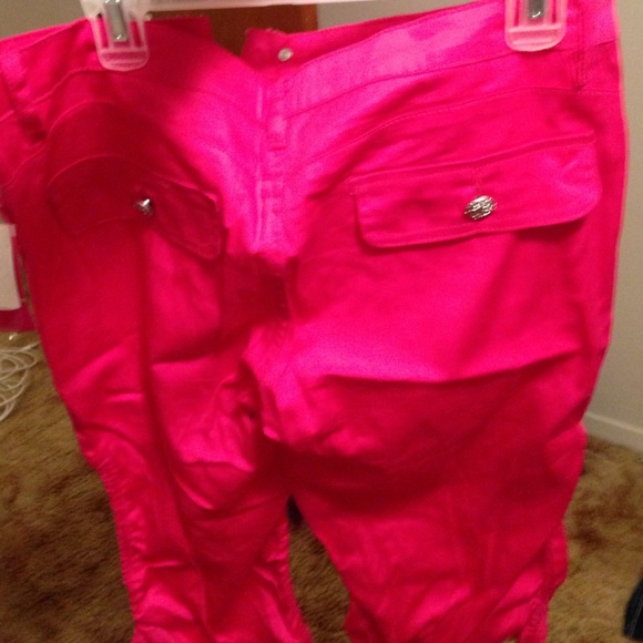 Pink Capris - Picture 2 of 3