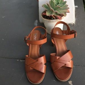 Cognac heels