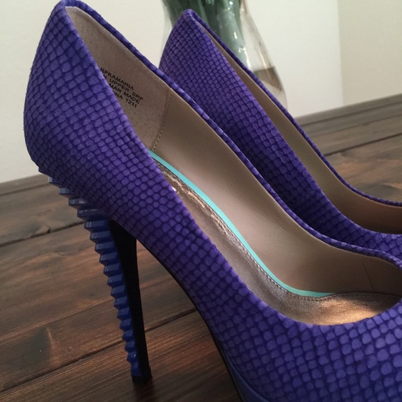 Rachel Roy heels