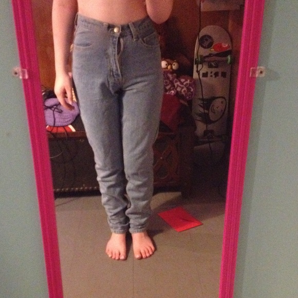 AMERICAN APPAREL BOYFRIEND JEANS