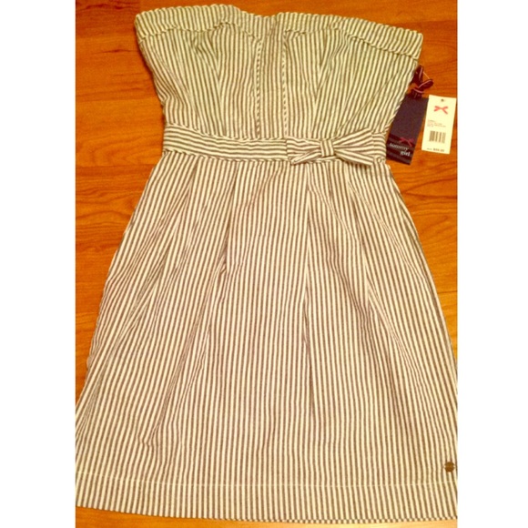 🎉BRAND NEW cute Tommy Girl dress🎉