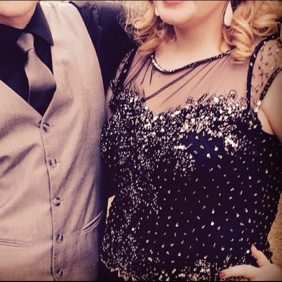 NEED TO SELL TO HELP PARENTS WITH MEDICAL BILLS!