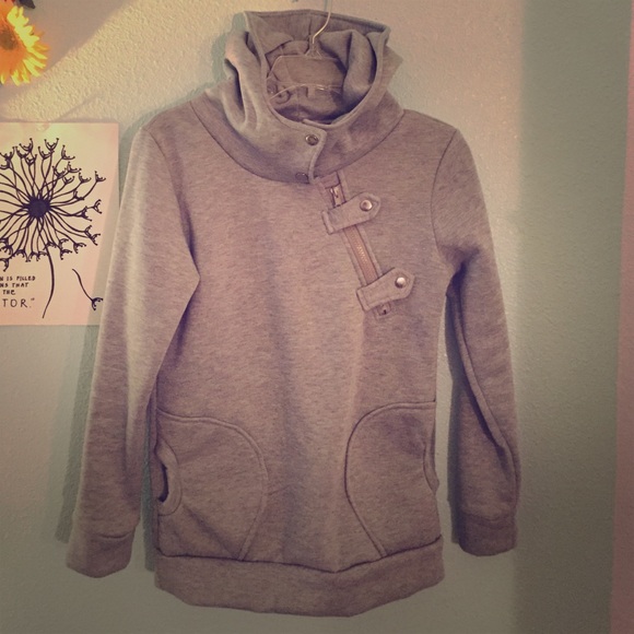 Grey hoodie