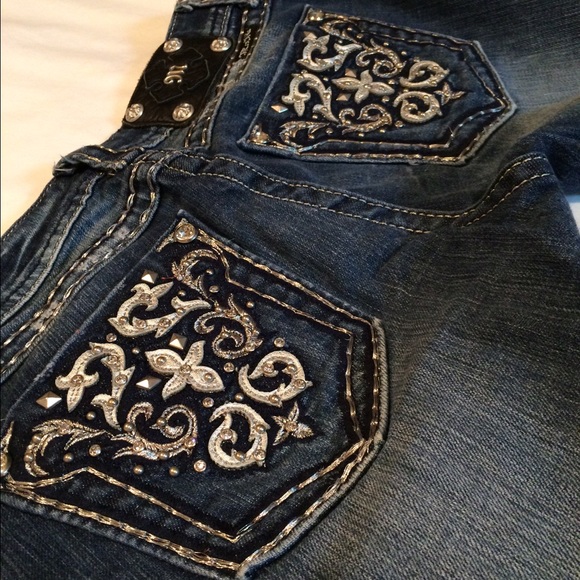 Miss Me size 28 jeans