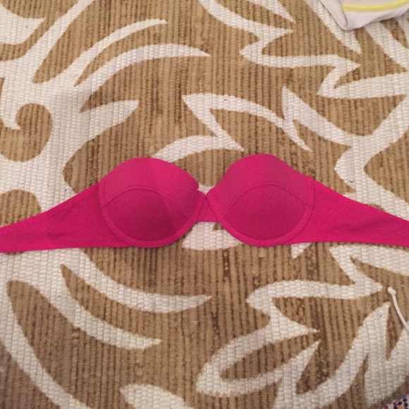 Victorias Secret swimsuit top fuchsia