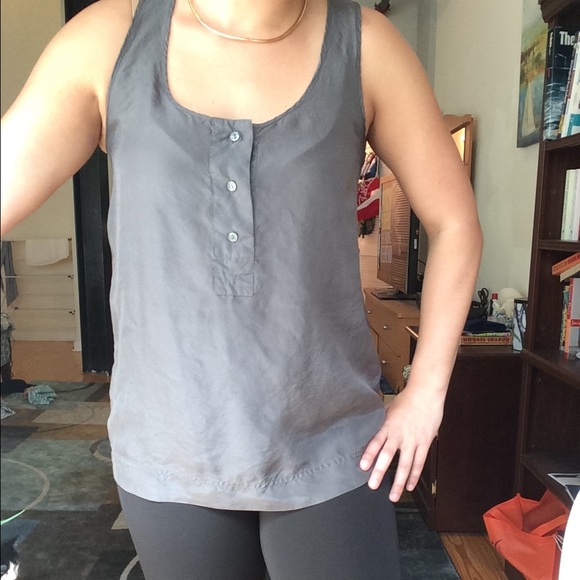🚫bundled! Gap silk gray tank