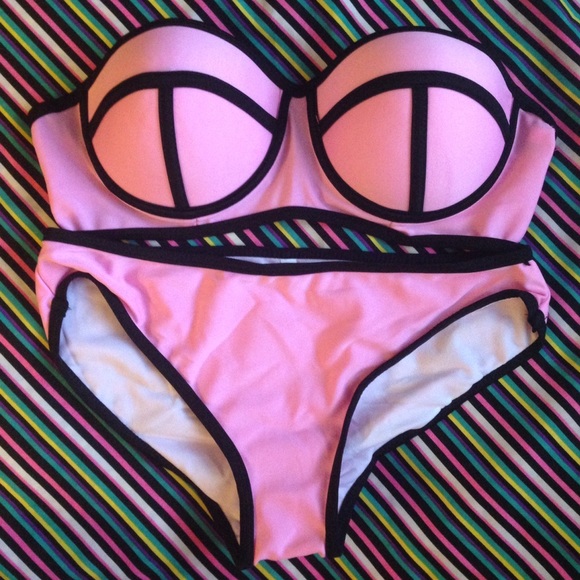 🔷NEW Bikini Set🔷