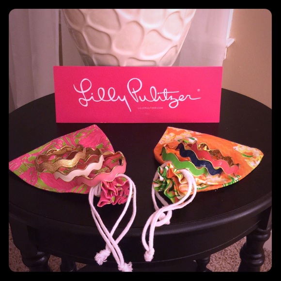 Lilly Pulitzer bangles & travel pouch