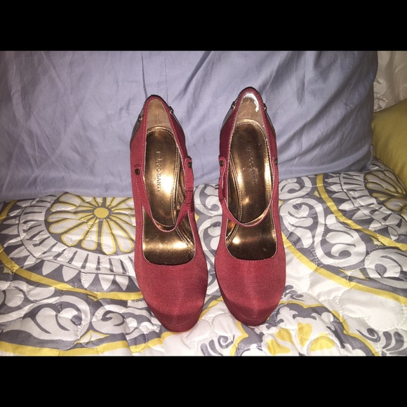 Marco Santi 'Mina' pumps from Sole Society