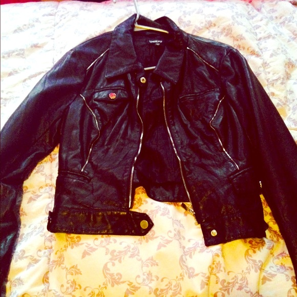 Bebe leather jacket 😎