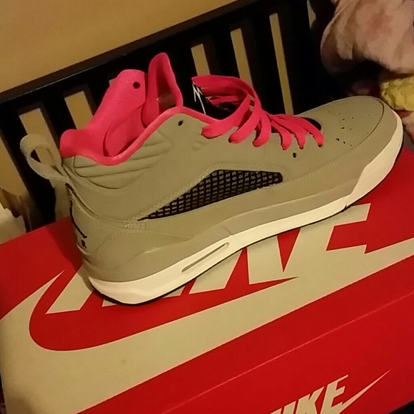 Jordan flight 9.5