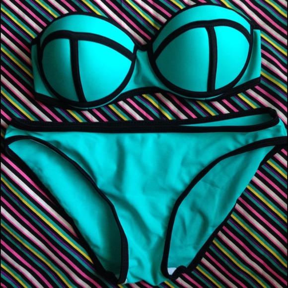 🔷NEW Bikini Set🔷
