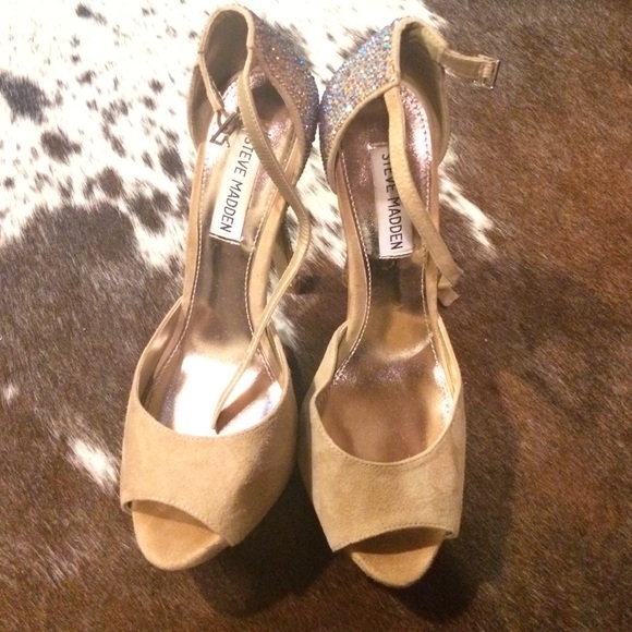 Stunning Steve Madden heels - Picture 3 of 4