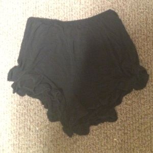 Black Brandy Melville ruffle shorts