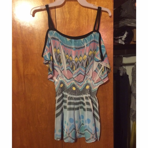 Aztec print open-shoulder top