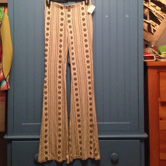 Lira Taupe Farrah Bellbottoms