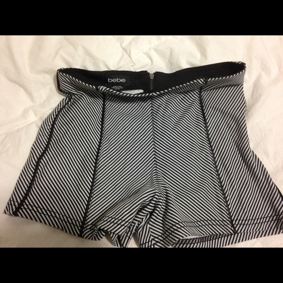 Bebe short never used size xs stretch