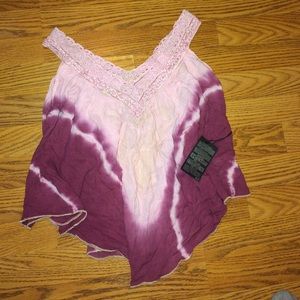 Forever 21 tank never worn!