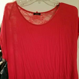 Red high low shirt
