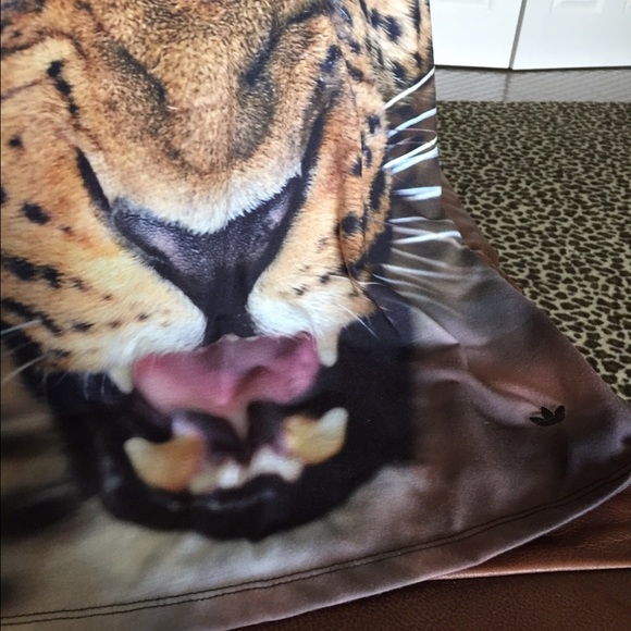 Extra small Adidas - Picture 2 of 2