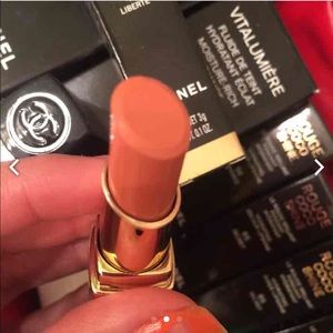 ❌SOLD❌ on 〽️☑️Chanel coco rouge