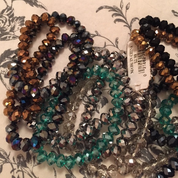 Bracelets - Picture 2 of 3