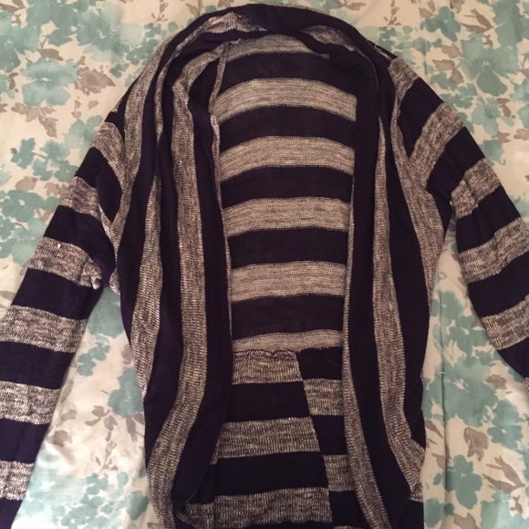 SOLD*Purple/gray striped cardigan - Picture 2 of 3
