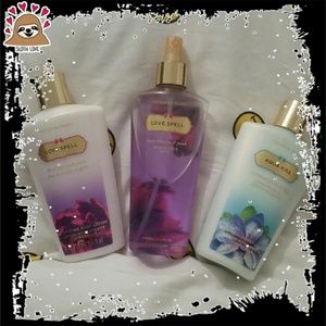 ~*Bundle*~ Victoria Secret mist and lotion