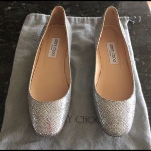 MAKE ME AN OFFER Jimmy Choo silver flats authentic