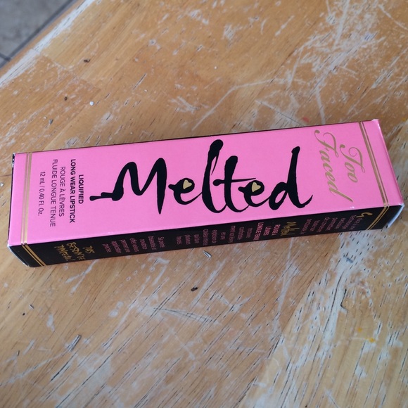 ⛔️SOLD/BUNDLED⛔️ Too Faced "Melted Frosting"
