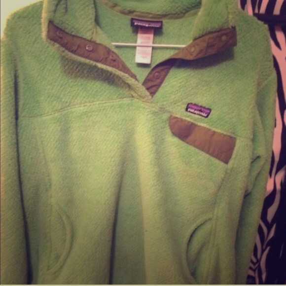 Patagonia Sweaters - Women's green patagonia