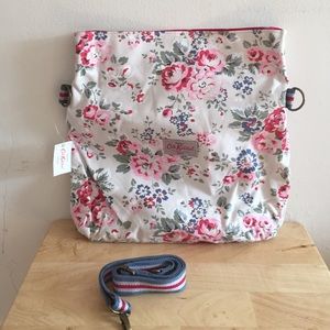 NWT Cath Kidston Floral Pattern Messengers Bag
