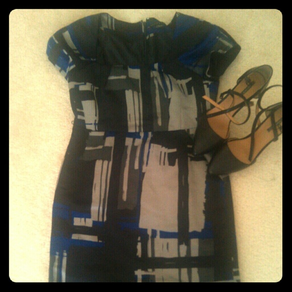 Graffitti print Apostrophe sheath dress size 2