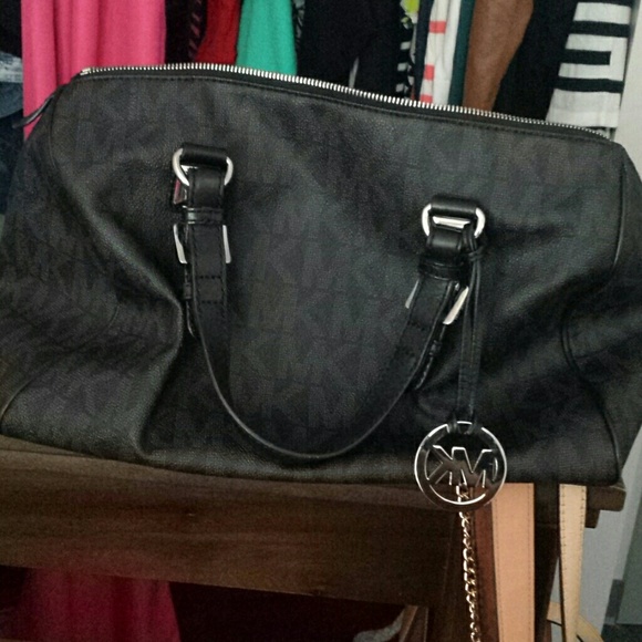 Authentic Michael Kors tote purse