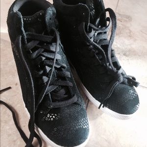 Puma, wedge heel, black and gold