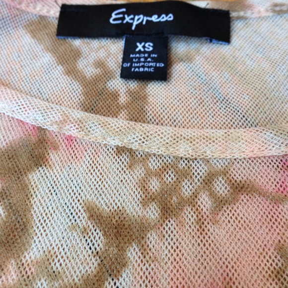 Snakeskin Pattern Express Top - Picture 2 of 4