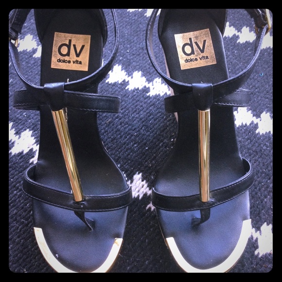 Dolce Vita black cork wedges