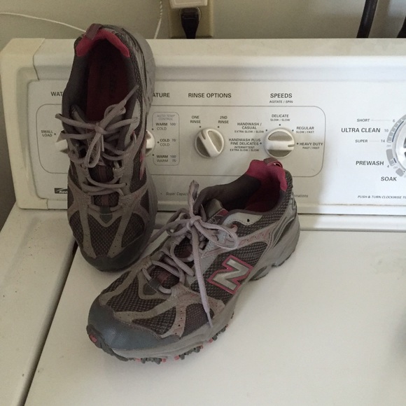 New balance grey and pink sneakers