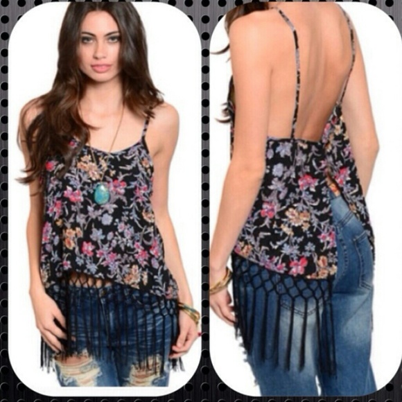 FF1 Tops - Last one in size small bohemian tassel floral top