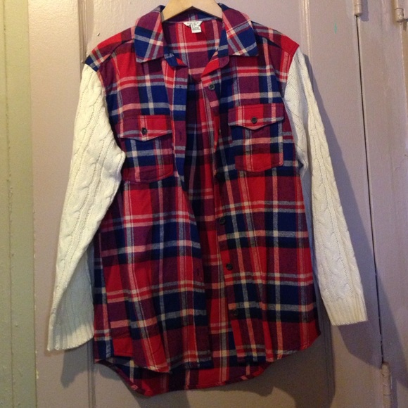 🆕 Forever 21 knit sleeve flannel top