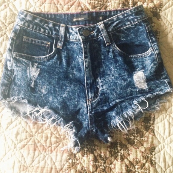 🌴 high waisted shorts 🌴