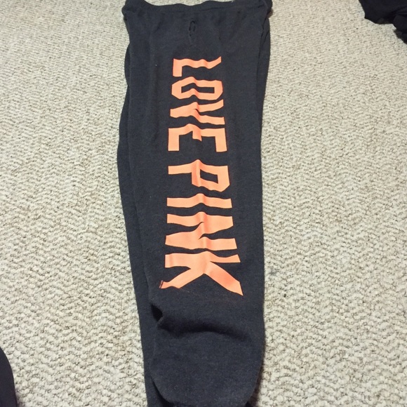 PINK sweats!