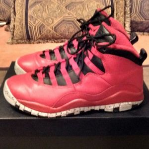 Bulls over broadway jordans