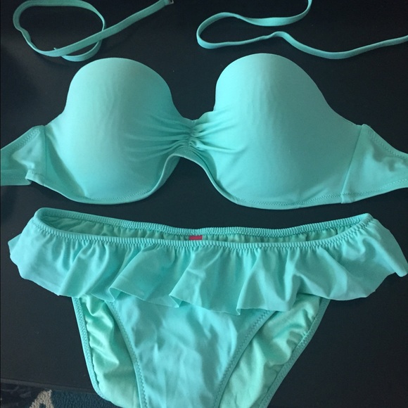 34 DD swimsuit M bottoms